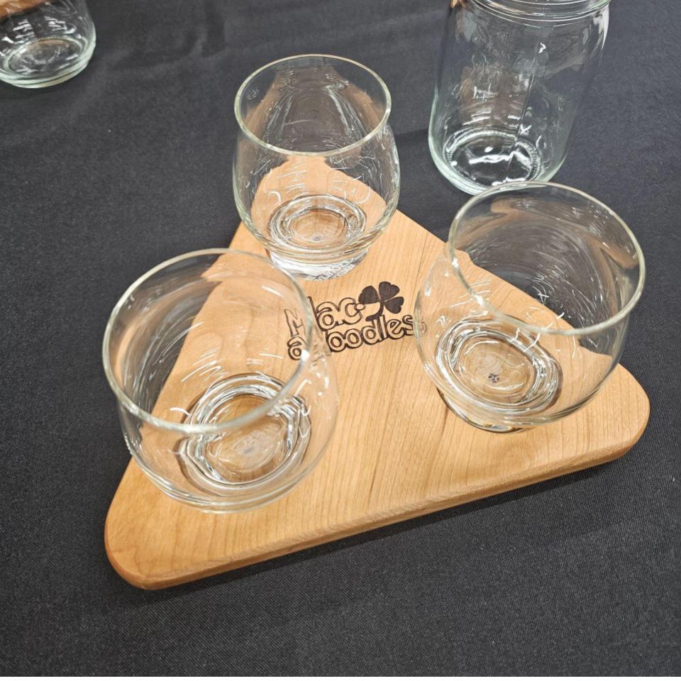 Triangle Flight Board for Glencairn Glasses